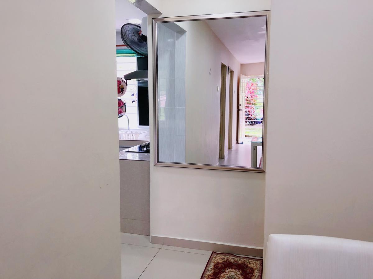 Homestay Farah Wangsa Maju Kl Куала-Лумпур Экстерьер фото